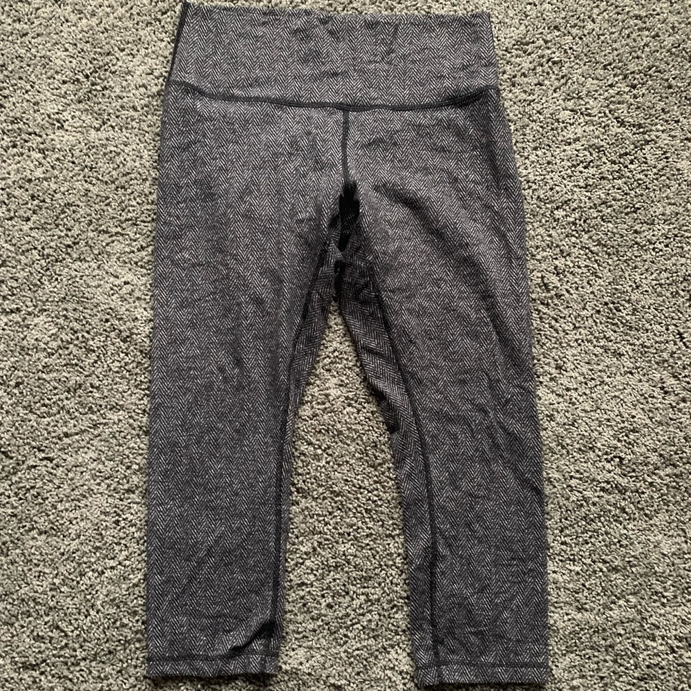 Lululemon Wunder Under Crop